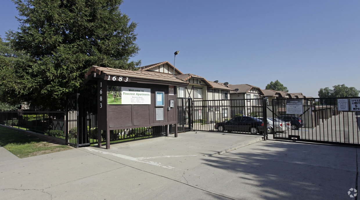 Primary Photo - Pinecrest Apartments