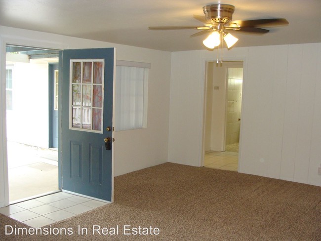 Building Photo - 4 br, 2 bath House - 701 W. Chase Avenue