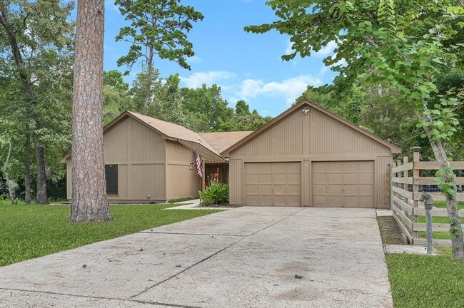 Building Photo - 5928 Sinclair Dr