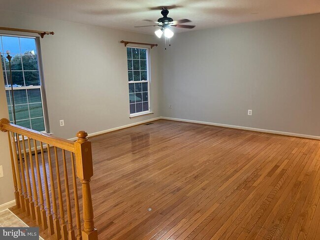 Building Photo - 43858 Merryoak Way