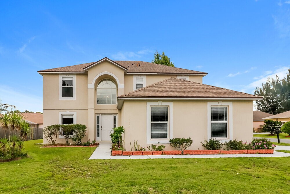 Foto principal - 1108 Cambourne Dr