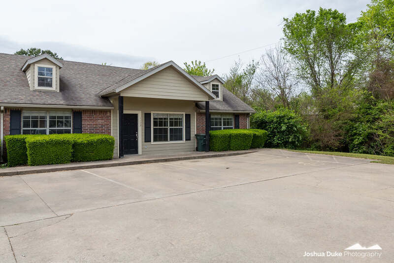 1124 W Hendrix St, Fayetteville, AR 72703 Condo for Rent in