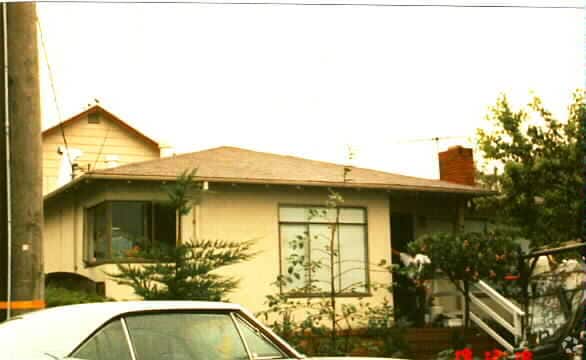 Building Photo - 327 N Eldorado St