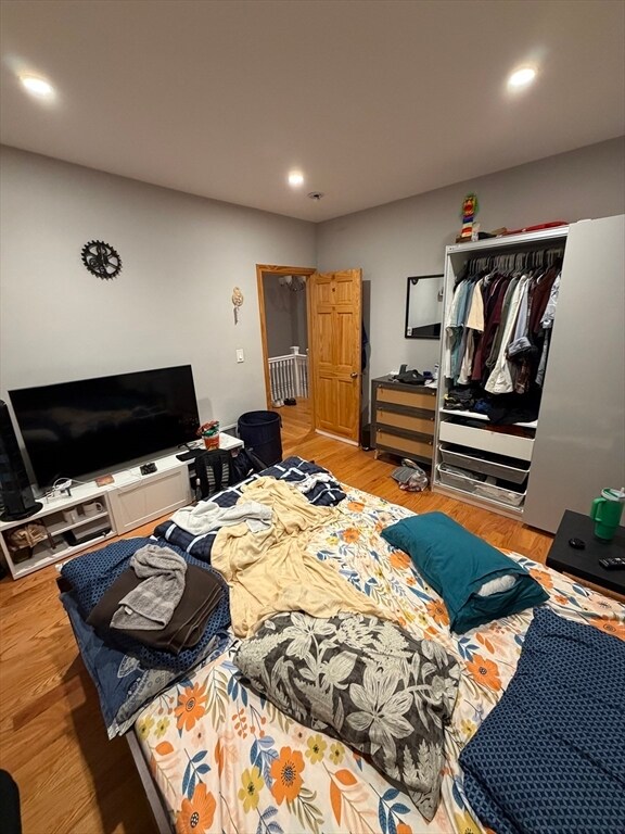 Foto del edificio - 142 Newbury Ave