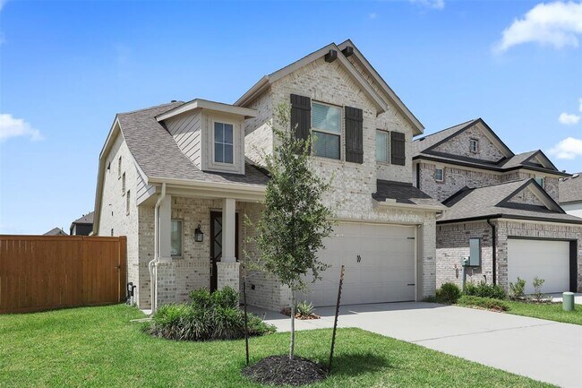 Building Photo - 13005 Blue Flora Dr