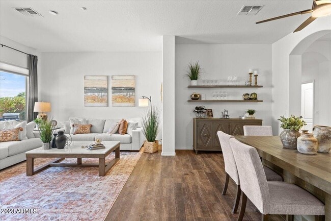 Foto del edificio - 14257 N 106th Pl