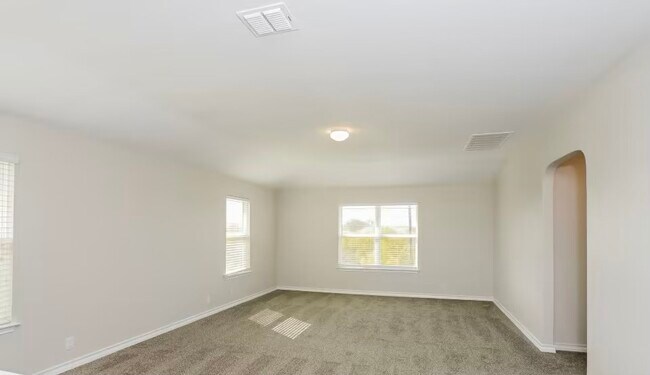 Building Photo - 9203 Savoy Sands