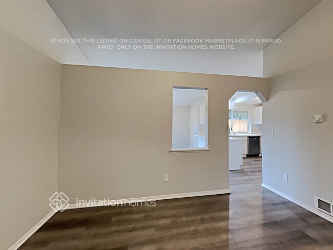 Building Photo - 15804 86th Ave Ct E