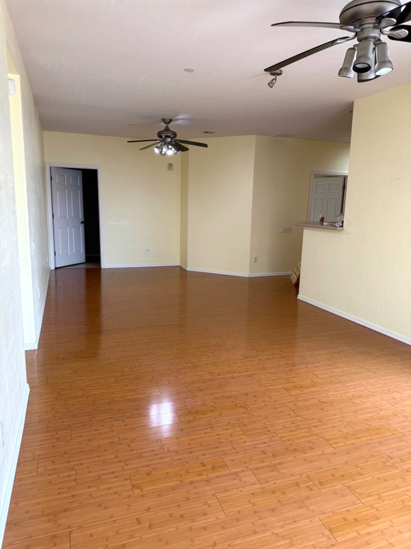 Building Photo - 6868 Sky Pointe Dr