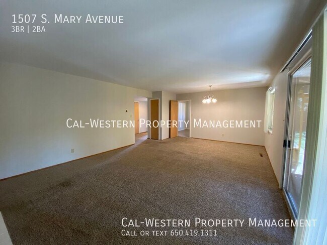 Building Photo - Nice 3 bed 2 bath House close to schools, ...
