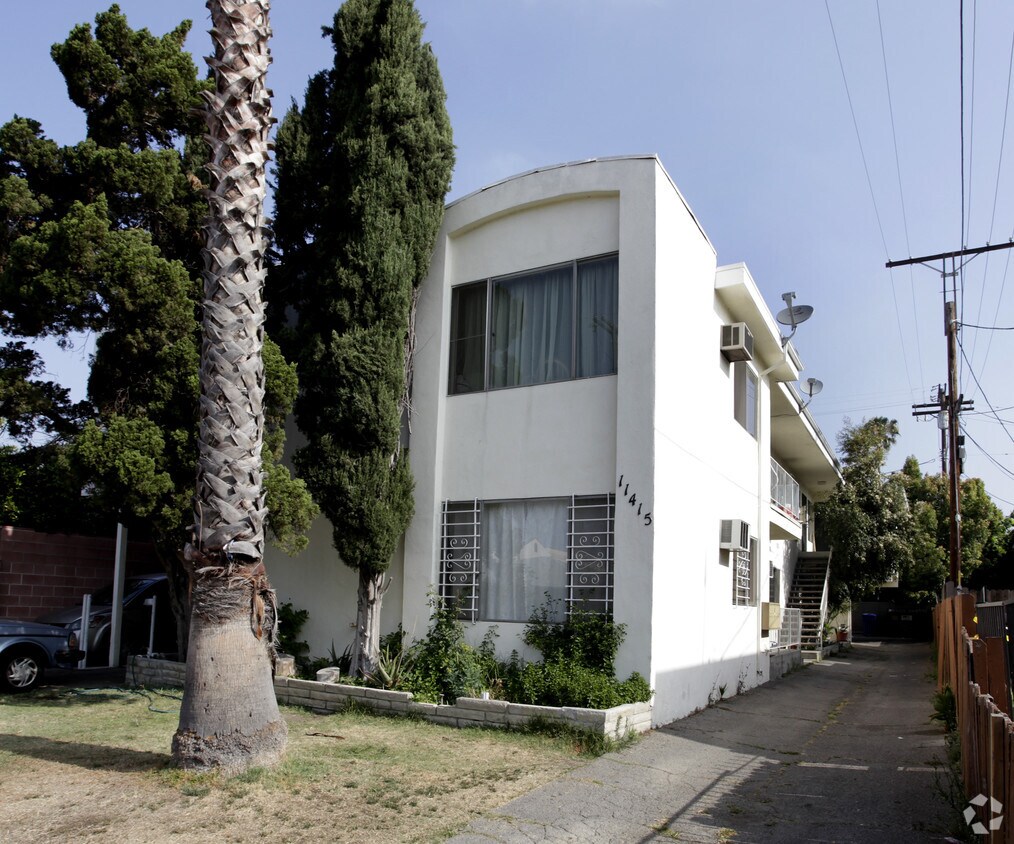 Foto principal - 11415 Calvert St