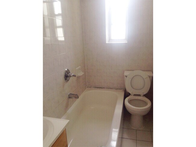 Foto del edificio - 553 58th St