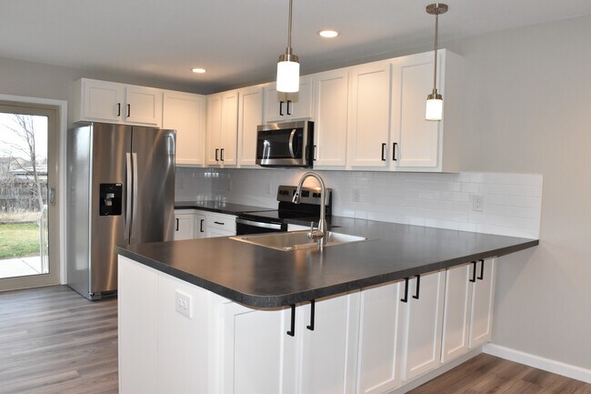 Photo - 4730 E 129th Pl House