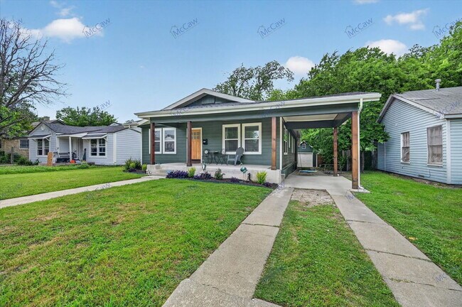 Foto del edificio - 3320 Ryan Ave