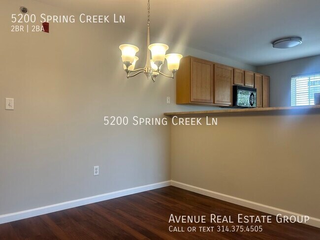Building Photo - Beautiful 2 bedroom, 2 bath Springhurst condo