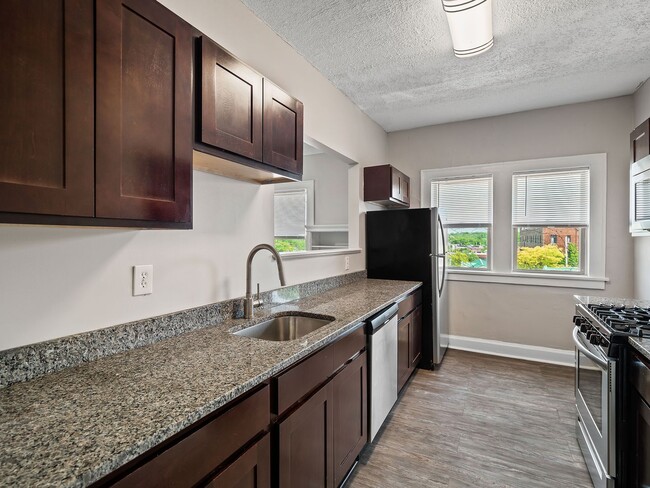 Interior Photo - Maycourt Apartments