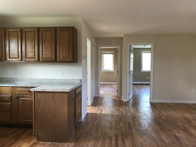 Building Photo - 945 Laporte Rd