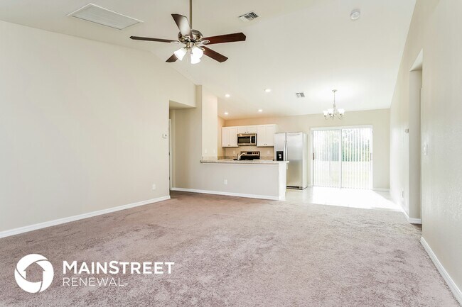 Building Photo - 2141 NW 18th Pl