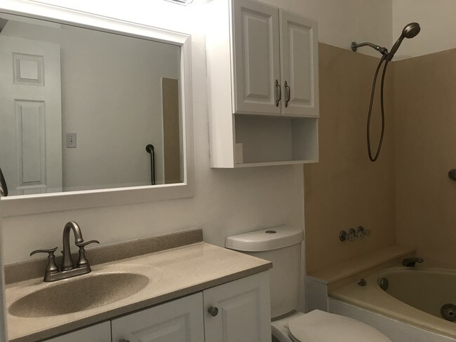 Foto del edificio - 5222 Butter Creek Ln