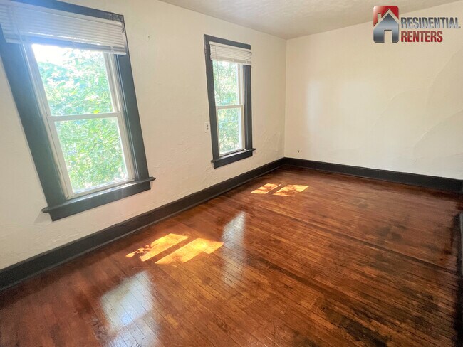 Foto del edificio - 3005 N 1st St