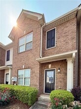 Building Photo - 2829 Creek Bottom Ct