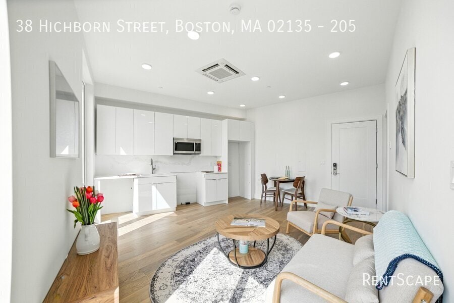 Foto principal - 38 Hichborn St
