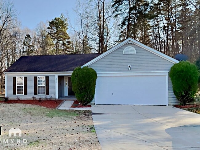 Building Photo - 6902 Kentucky Derby Dr