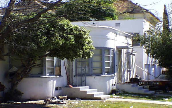 Building Photo - 688-692 W 10th St