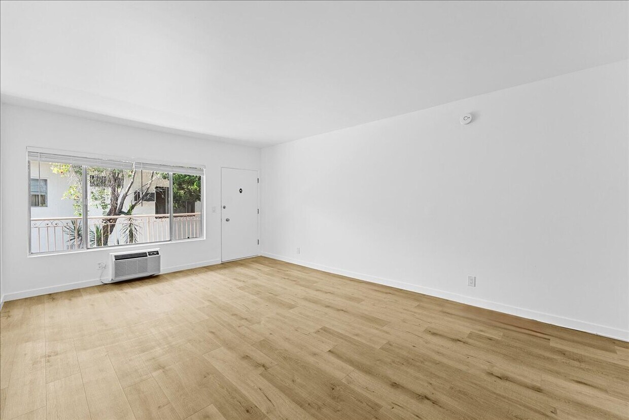 Foto principal - 11661 Erwin St