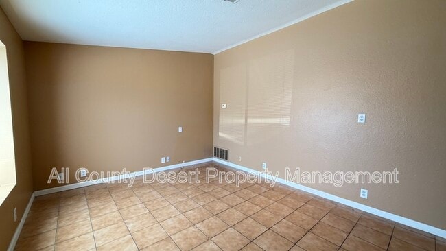 Foto del edificio - 79891 Ave 42