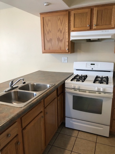 Foto del edificio - 4204 Middlebury Ave