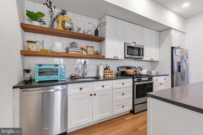 Foto del edificio - 1618 Mifflin St