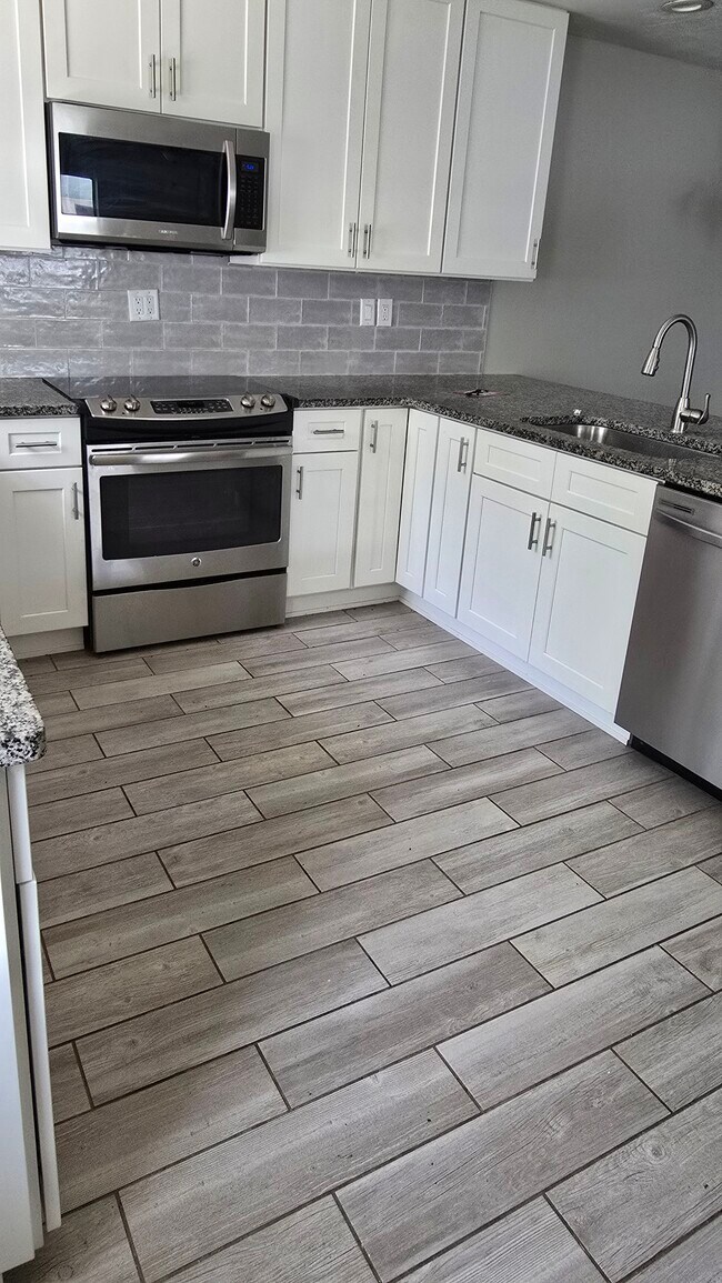 Foto del edificio - 53 Atlantic Oaks Cir