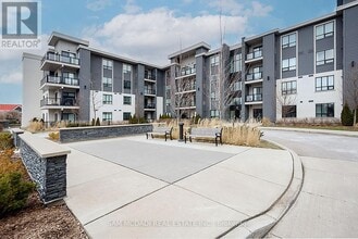 Building Photo - 3170 Erin Mills Pkwy