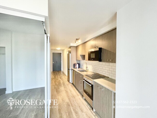 Building Photo - Modern 1-Bedroom Condo with Private Balcony & Internet Included in Kitchener