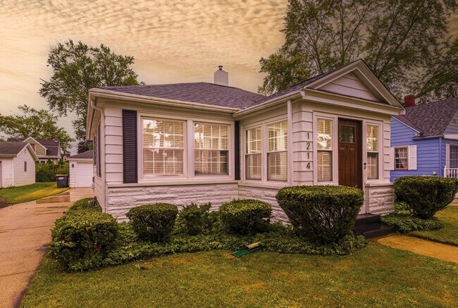 Foto del edificio - 1214 Mohawk Ln