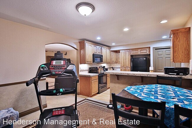 Foto del edificio - 2 br, 2 bath House - 647 Callisto Drive #101