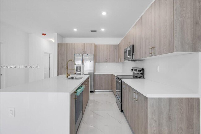 Building Photo - 22431 SW 125th Ave