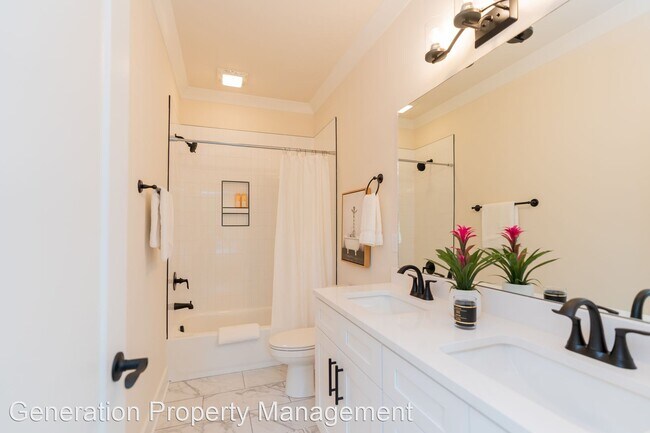 Foto del edificio - 2 br, 2.5 bath House - 719 N Market Street