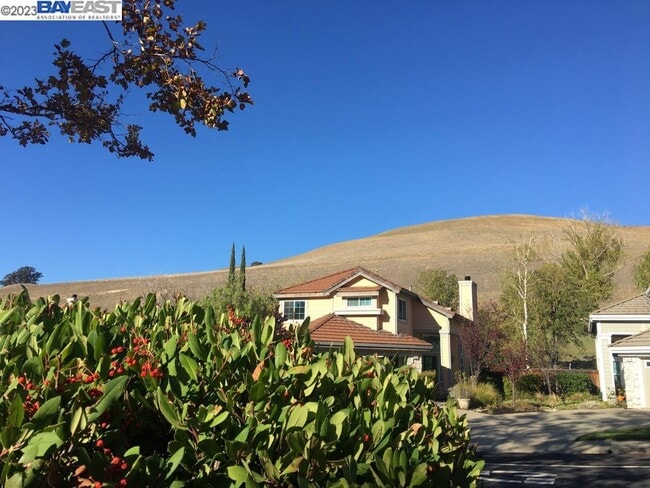Building Photo - 5023 Keller Ridge Dr