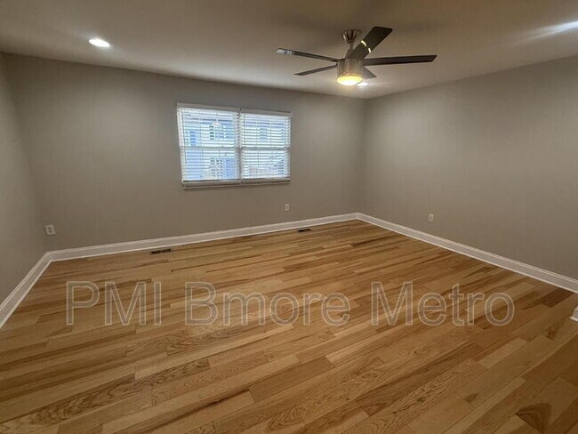 Foto del edificio - 5 Bohn Ct