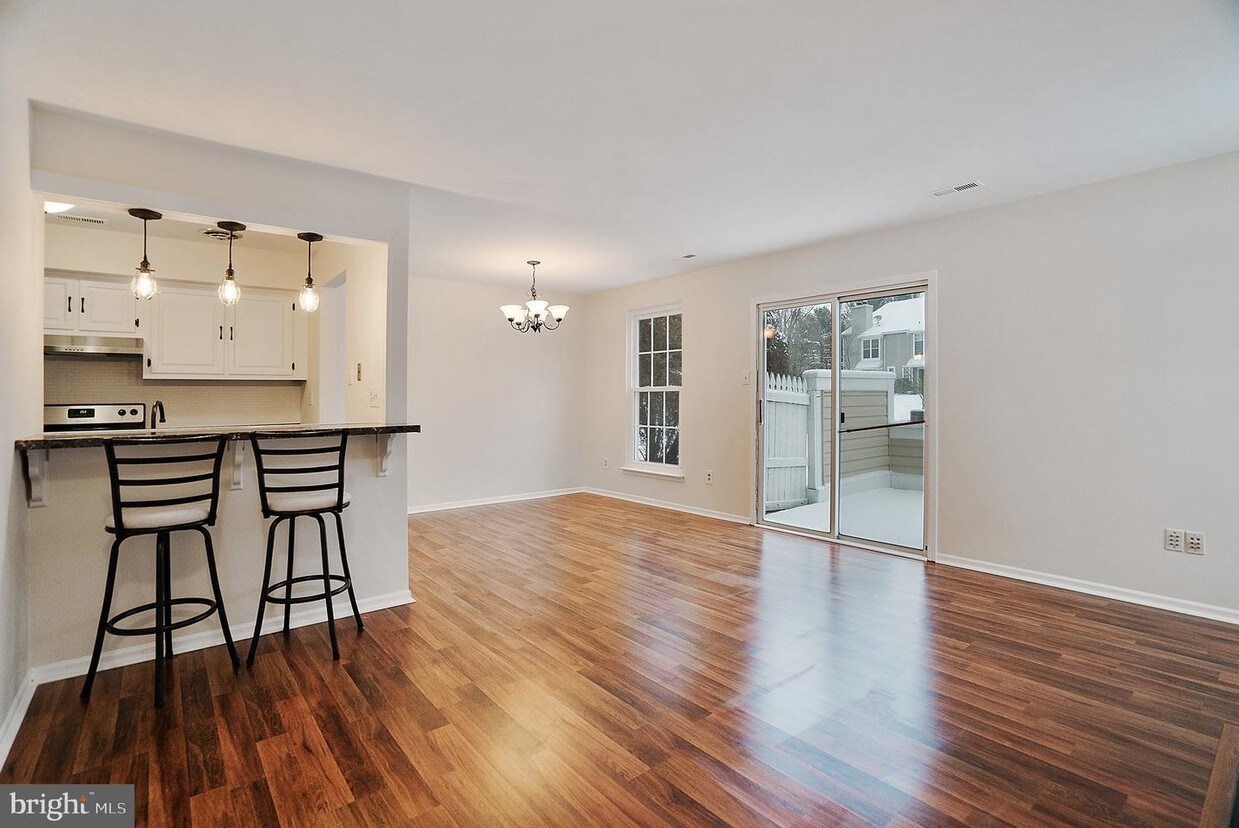 Foto principal - 53 Meadow Ln