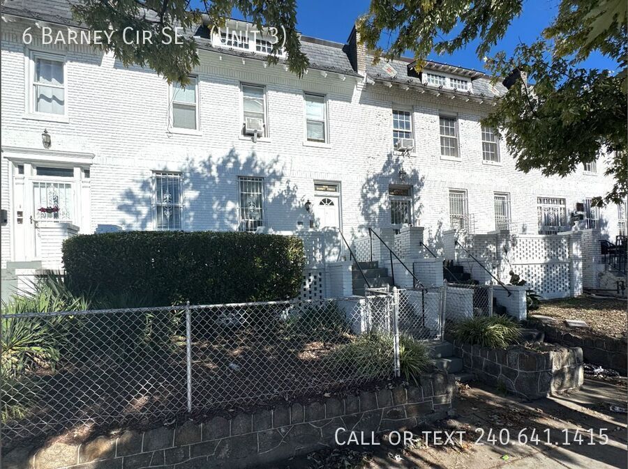 Photo - 6 Barney Cir SE-(Unit 3)