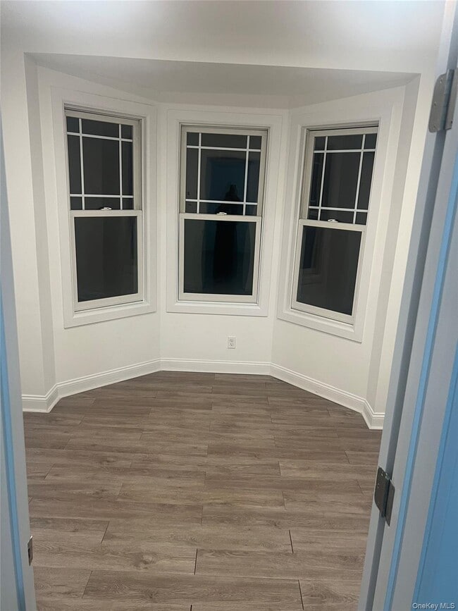 Building Photo - 55 Grove St