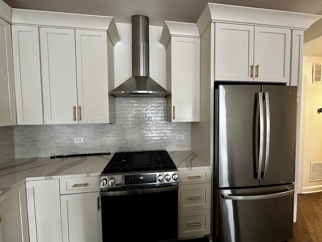 Building Photo - 1547 N North Park Ave