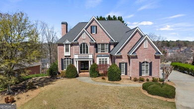 Building Photo - 5685 Lake Manor Cl