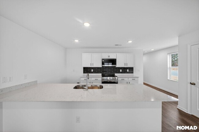 Foto del edificio - 2401 Brookville Dr