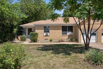 Building Photo - 1518 Ullrich Ave