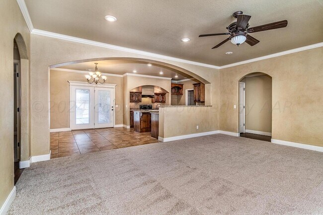 Foto del edificio - 8003 Manor Haven Ct
