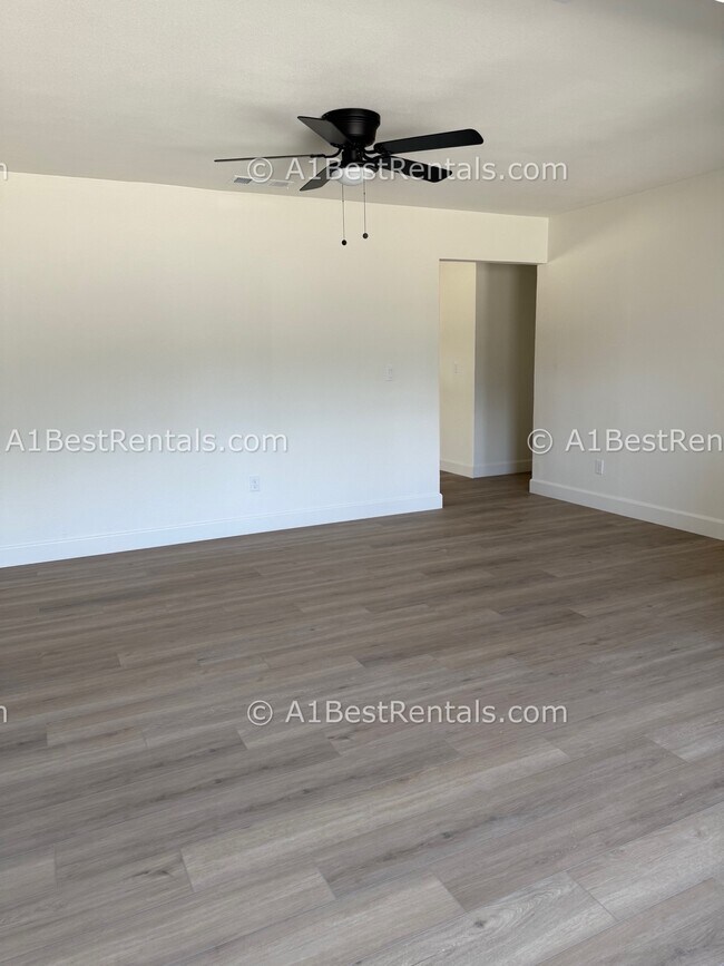 Foto del edificio - 3808 Sierra St